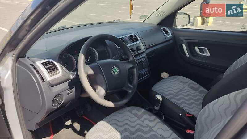 Микровэн Skoda Roomster 2007 в Львове