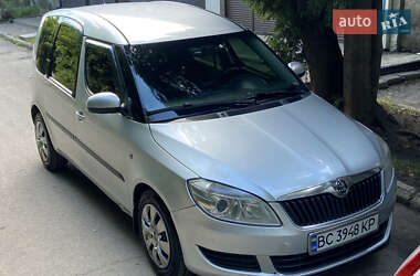 Микровэн Skoda Roomster 2010 в 