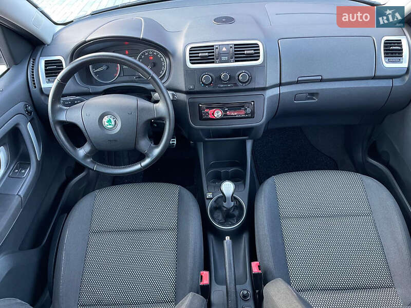 Микровэн Skoda Roomster 2008 в Львове
