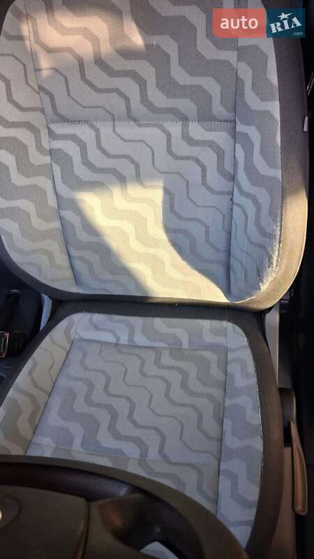 Мікровен Skoda Roomster 2009 в Южноукраїнську