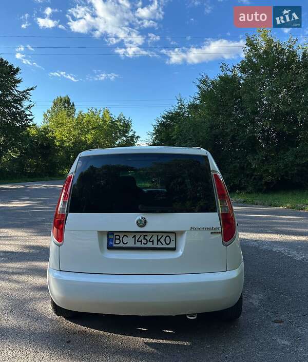 Мікровен Skoda Roomster 2009 в Львові