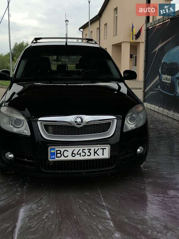 Микровэн Skoda Roomster 2007 в Николаеве