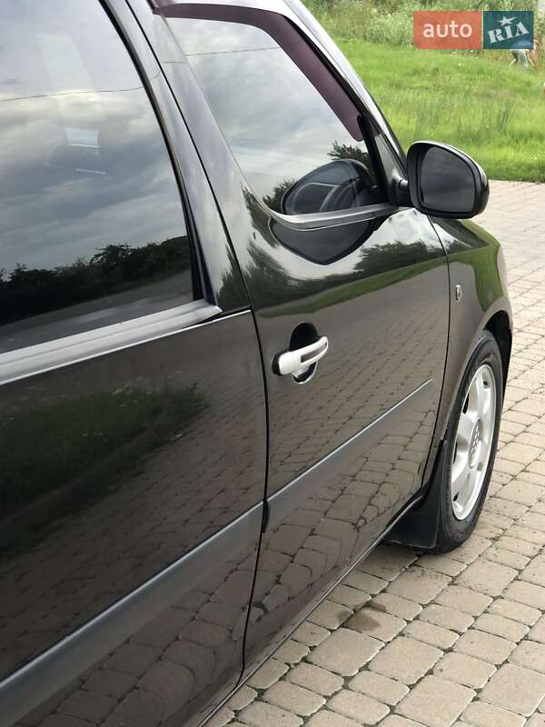 Микровэн Skoda Roomster 2007 в Николаеве
