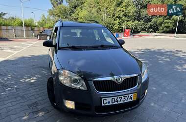 Микровэн Skoda Roomster 2009 в Виннице