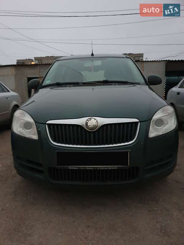 Микровэн Skoda Roomster 2006 в Изюме