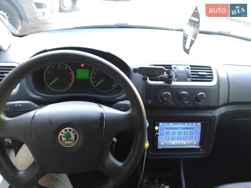 Микровэн Skoda Roomster 2008 в Киеве