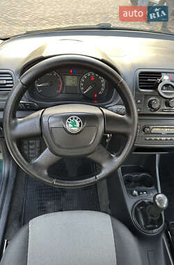 Микровэн Skoda Roomster 2010 в Львове