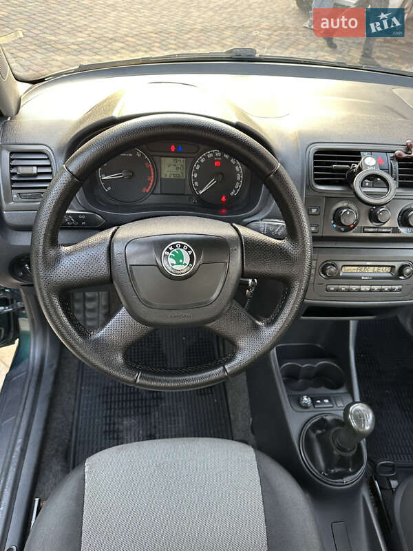 Мікровен Skoda Roomster 2010 в Львові