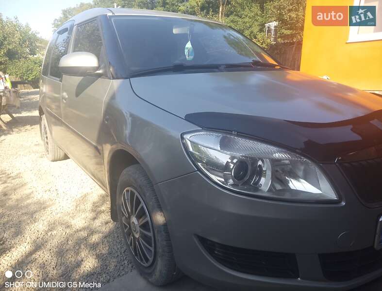 Мікровен Skoda Roomster 2012 в Борщеві