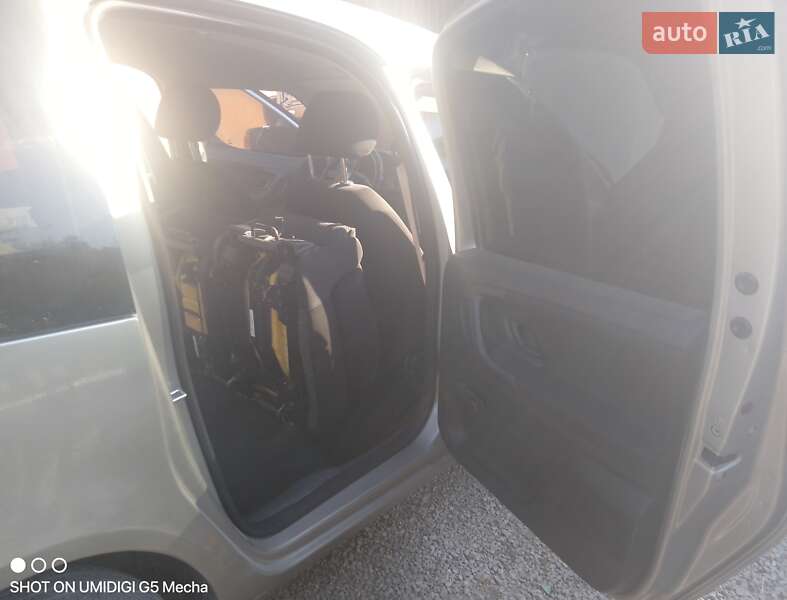 Мікровен Skoda Roomster 2012 в Борщеві