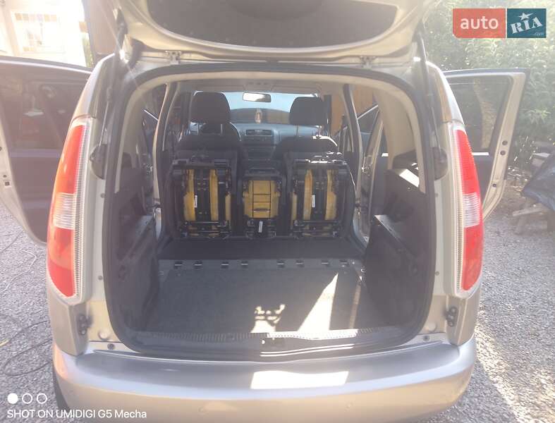 Мікровен Skoda Roomster 2012 в Борщеві