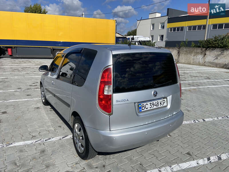 Мікровен Skoda Roomster 2010 в Львові
