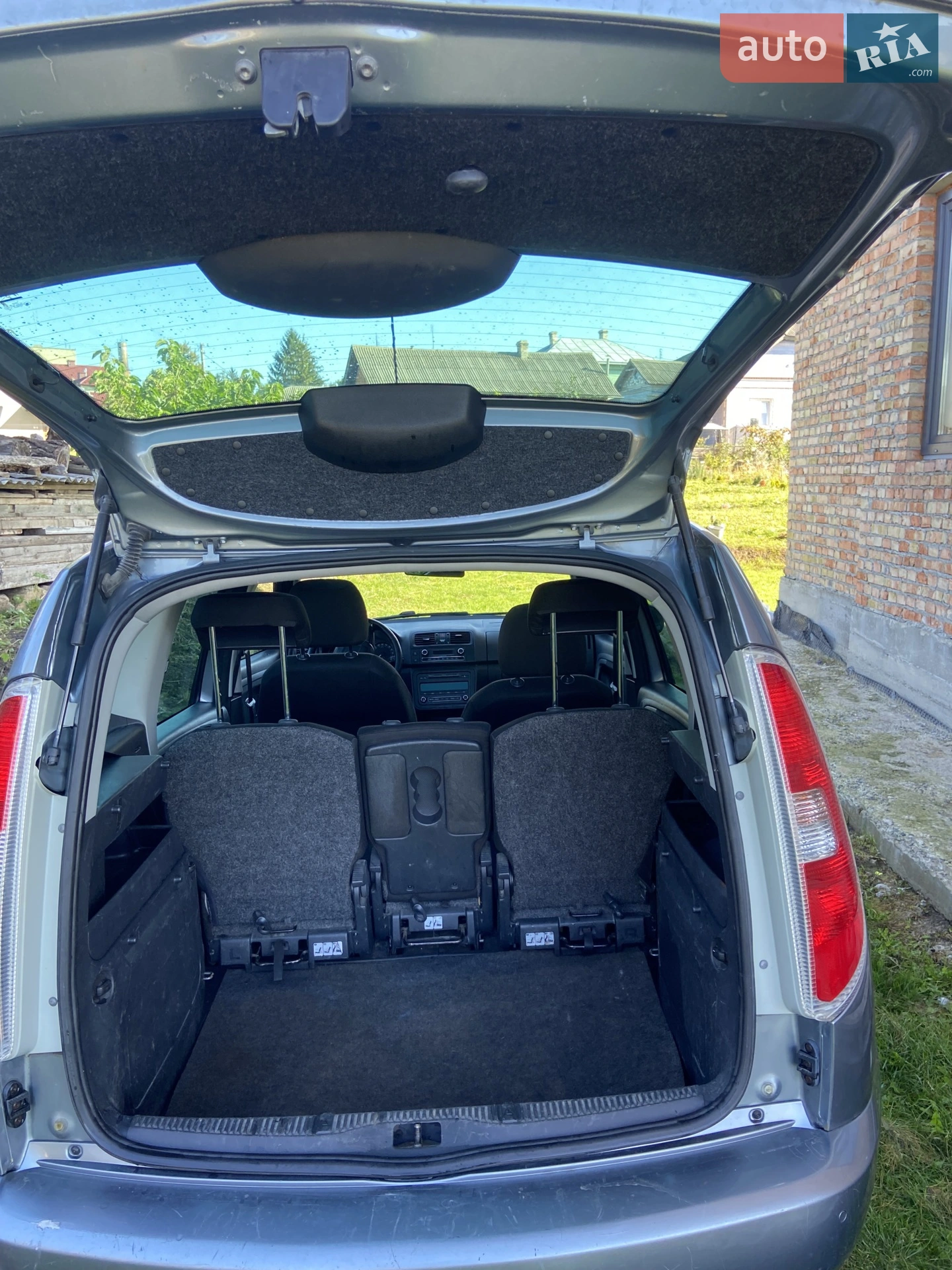 2010 Skoda Roomster - мініатюра 15