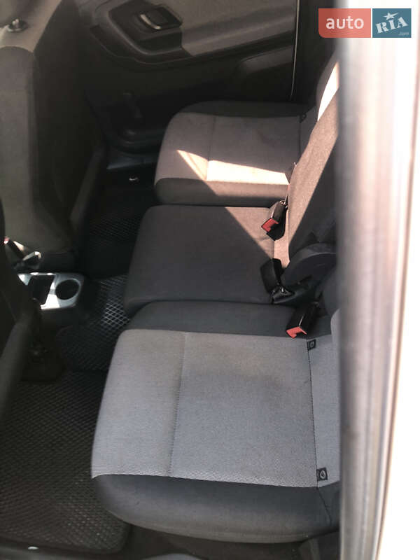 Микровэн Skoda Roomster 2013 в Теплике