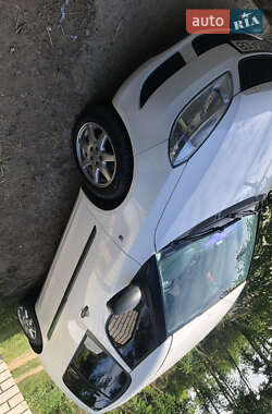 Микровэн Skoda Roomster 2013 в 
