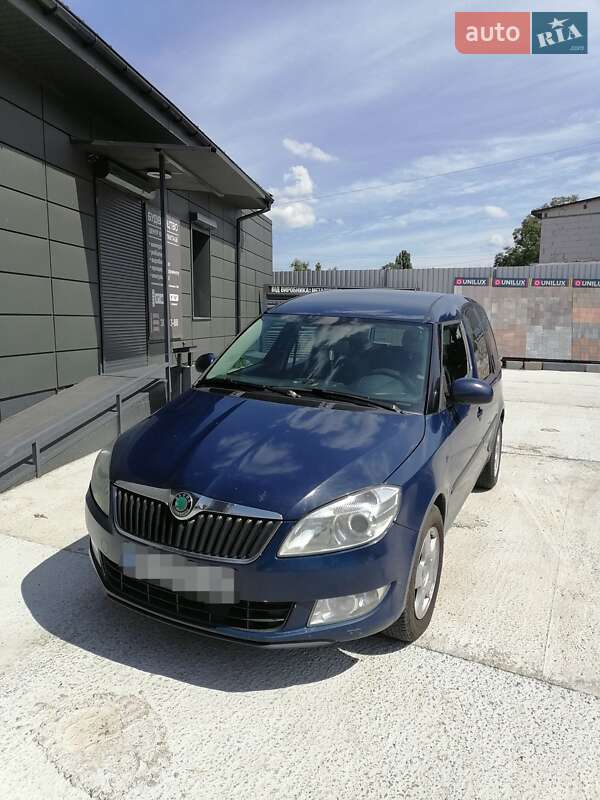 Skoda Roomster 2012