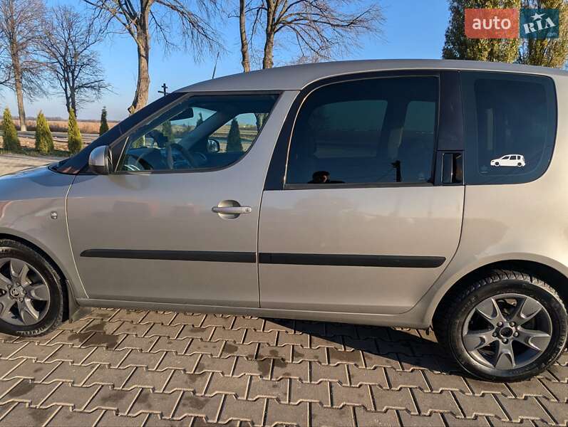 Микровэн Skoda Roomster 2008 в Киеве
