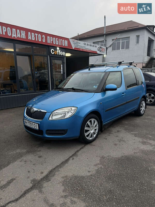 Микровэн Skoda Roomster 2009 в 