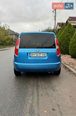 Микровэн Skoda Roomster 2008 в 