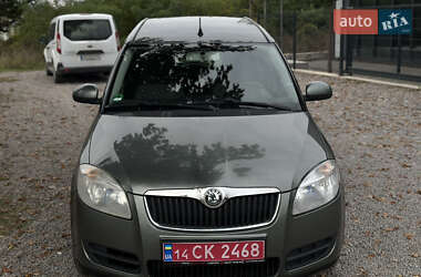 Микровэн Skoda Roomster 2007 в 