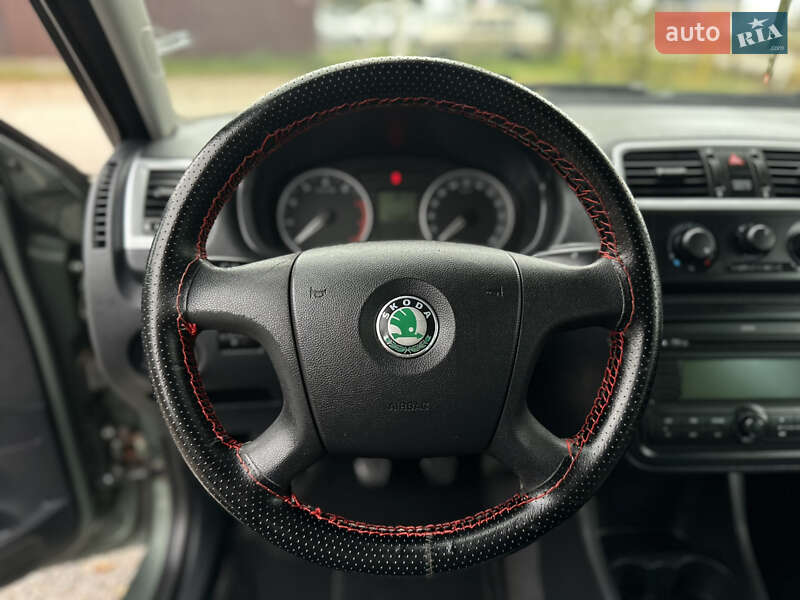 Микровэн Skoda Roomster 2007 в Виннице