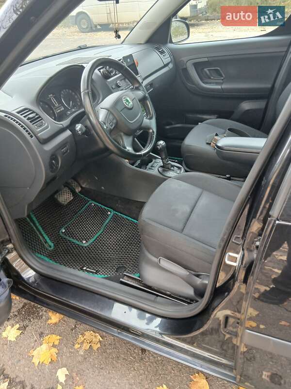 Микровэн Skoda Roomster 2011 в Ровно фото 13 Микровэн Skoda Roomster 2011 в Ровно