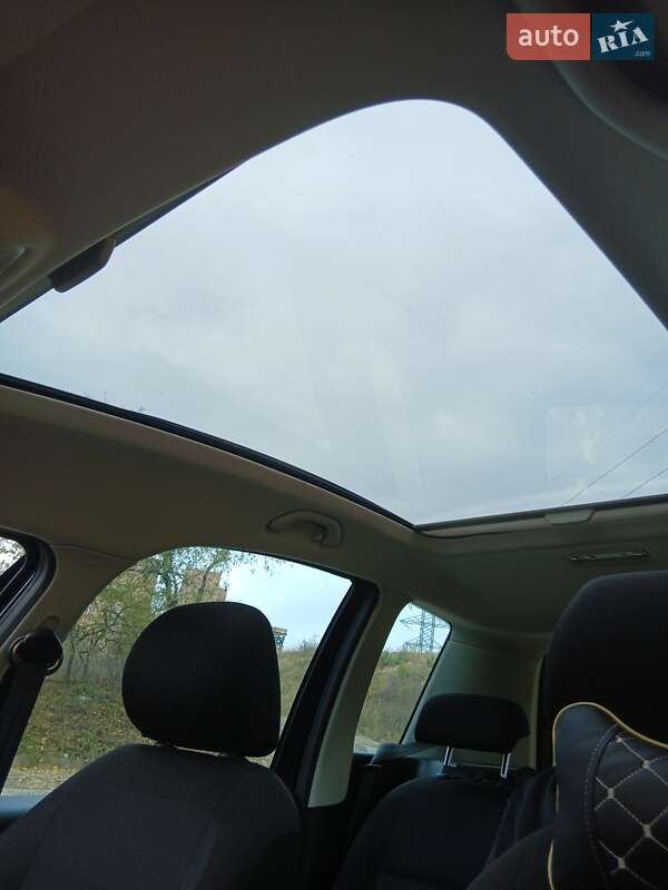 Микровэн Skoda Roomster 2011 в Ровно фото 19 Микровэн Skoda Roomster 2011 в Ровно