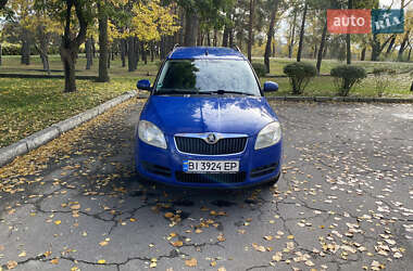 Микровэн Skoda Roomster 2007 в 