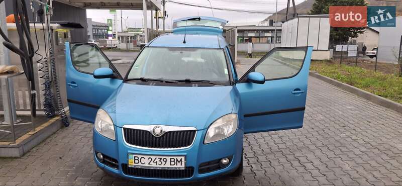 Микровэн Skoda Roomster 2008 в Мукачево