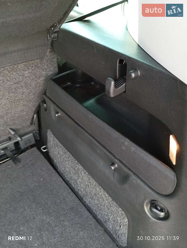 Микровэн Skoda Roomster 2006 в Шостке фото 34 Микровэн Skoda Roomster 2006 в Шостке