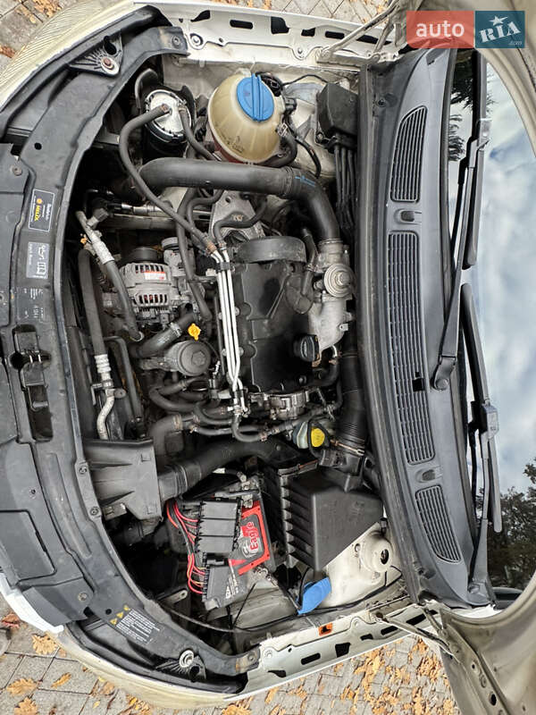 Микровэн Skoda Roomster 2007 в Дрогобыче фото 74 Микровэн Skoda Roomster 2007 в Дрогобыче