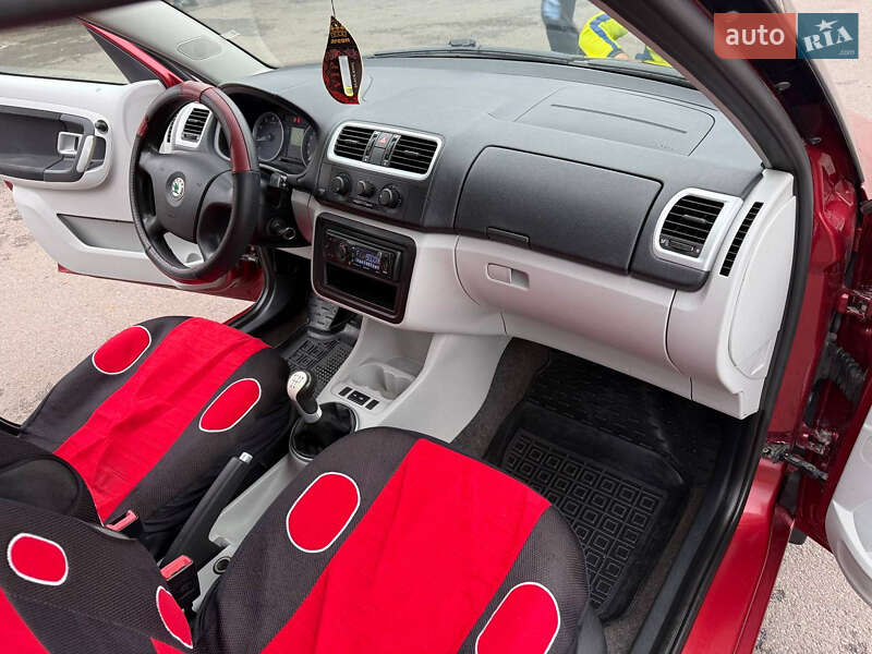 Микровэн Skoda Roomster 2006 в Харькове