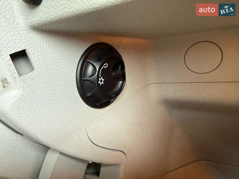 Микровэн Skoda Roomster 2006 в Харькове