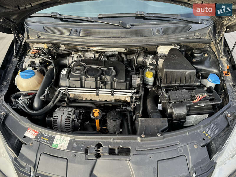 Микровэн Skoda Roomster 2008 в Белой Церкви