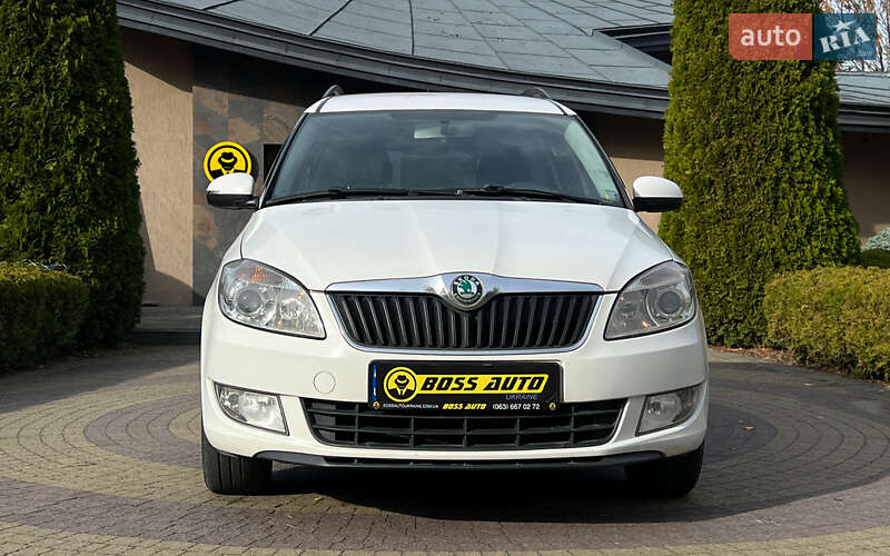 Микровэн Skoda Roomster 2011 в Львове фото 2 Микровэн Skoda Roomster 2011 в Львове