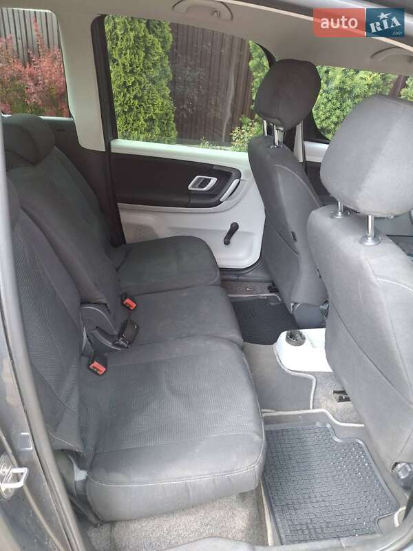 Микровэн Skoda Roomster 2007 в Городке