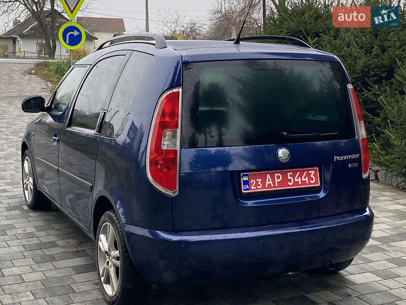 Микровэн Skoda Roomster 2008 в Вознесенске