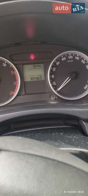 Микровэн Skoda Roomster 2008 в Киеве