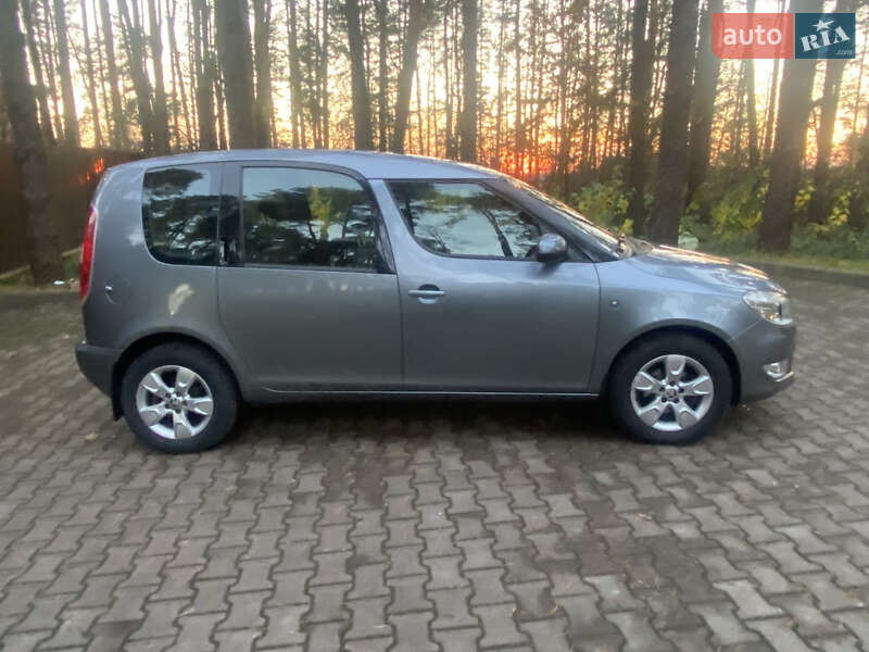 Микровэн Skoda Roomster 2013 в Новояворовске фото 7 Микровэн Skoda Roomster 2013 в Новояворовске