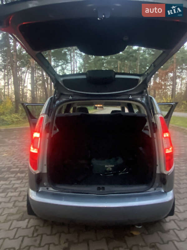 Микровэн Skoda Roomster 2013 в Новояворовске фото 21 Микровэн Skoda Roomster 2013 в Новояворовске