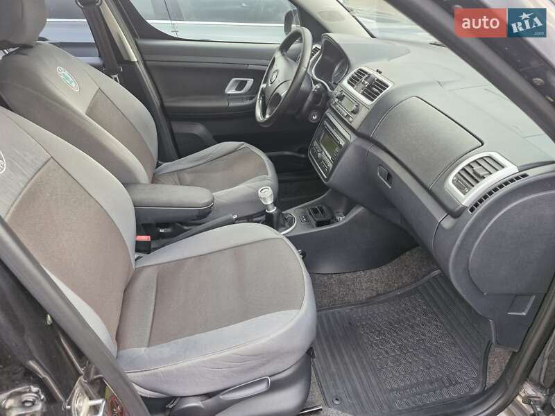 Микровэн Skoda Roomster 2008 в Тернополе