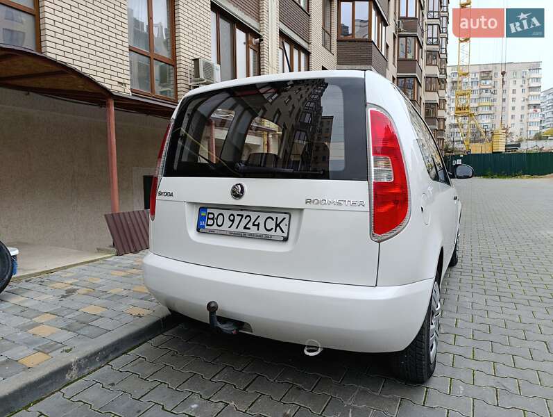 Микровэн Skoda Roomster 2014 в Черноморске