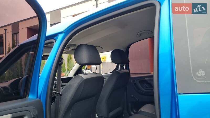 Микровэн Skoda Roomster 2009 в Луцке фото 34 Микровэн Skoda Roomster 2009 в Луцке