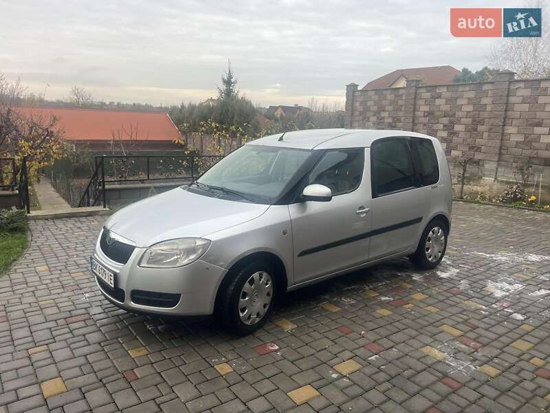 Микровэн Skoda Roomster 2008 в Ровно фото 2 Микровэн Skoda Roomster 2008 в Ровно