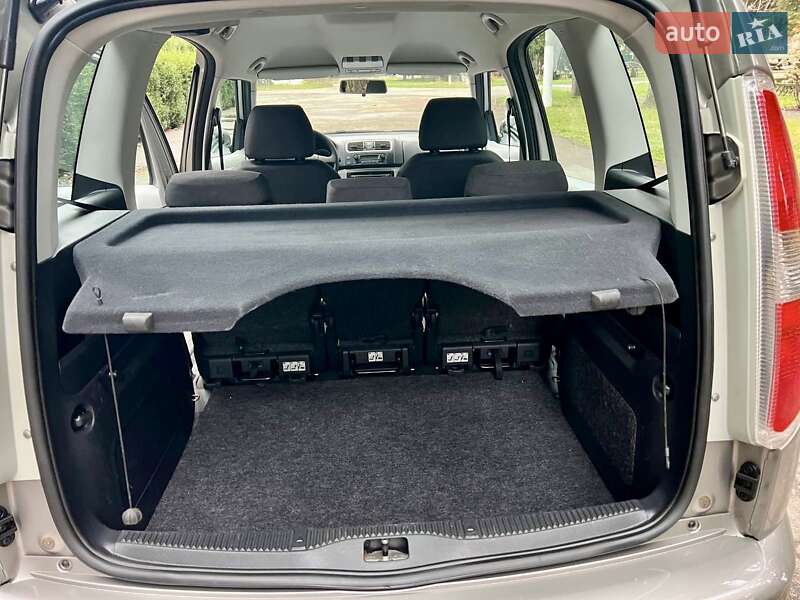 Микровэн Skoda Roomster 2008 в Умани фото 73 Микровэн Skoda Roomster 2008 в Умани