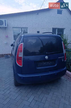 Микровэн Skoda Roomster 2010 в Кривом Роге