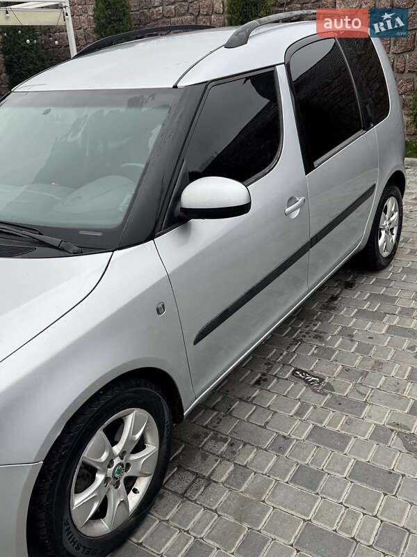 Микровэн Skoda Roomster 2014 в Кропивницком