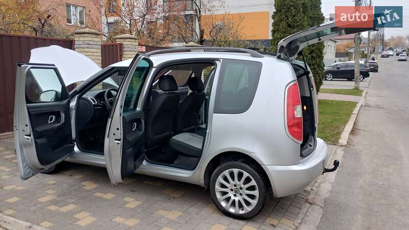 Микровэн Skoda Roomster 2009 в Виннице