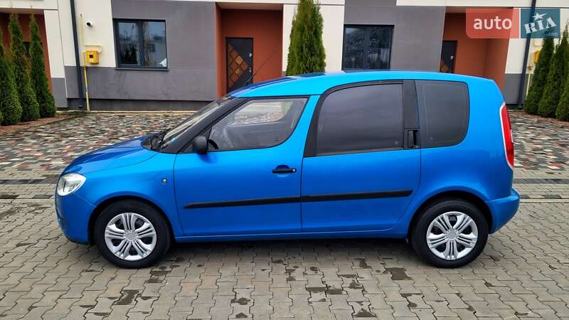 Микровэн Skoda Roomster 2009 в Луцке