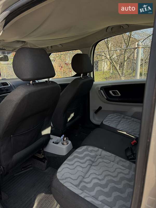 Микровэн Skoda Roomster 2007 в Ходорове фото 3 Микровэн Skoda Roomster 2007 в Ходорове
